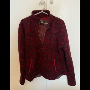 NWOT Warm half-zip fleece Sherpa sweater.